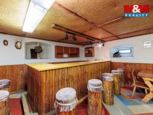 Prodej zemědělské usedlosti, Okrouhlá, 174 m2