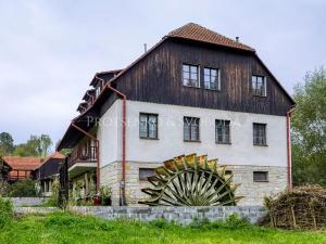 Prodej ubytování, Červená Lhota, 1220 m2