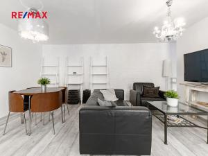 Prodej kanceláře, Praha - Karlín, Pernerova, 60 m2