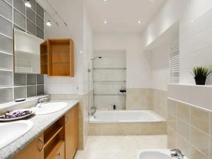 Pronájem bytu 3+kk, Praha - Vinohrady, Mánesova, 118 m2