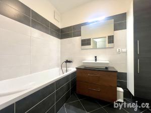 Pronájem bytu 3+kk, Olomouc - Slavonín, Topolová, 58 m2