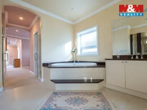 Prodej rodinného domu, Louny, Březinova, 429 m2