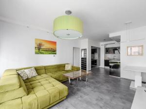 Pronájem bytu 2+kk, Praha - Hlubočepy, Hugo Haase, 67 m2