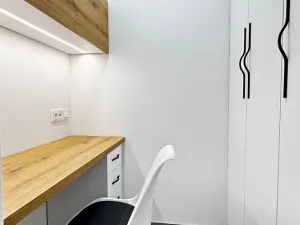 Pronájem bytu 2+kk, Pardubice, Na Třísle, 51 m2