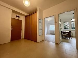 Pronájem bytu 2+1, Praha - Podolí, Pod Klaudiánkou, 76 m2