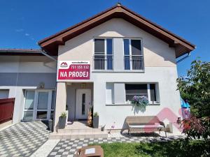 Prodej rodinného domu, Praha - Újezd nad Lesy, Lutínská, 184 m2
