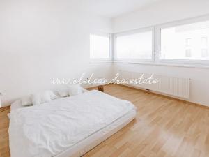 Pronájem bytu 4+kk, Praha - Letňany, Nepomuckých, 106 m2