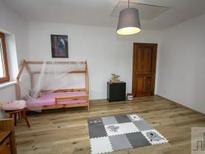 Prodej rodinného domu, Štoky, 170 m2