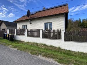 Prodej rodinného domu, Obecnice, 105 m2