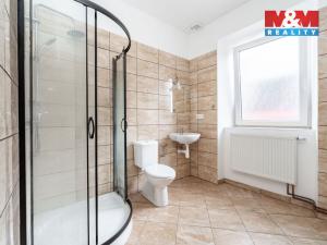 Prodej činžovního domu, Studená, nám. Sv. J. Nepomuckého, 229 m2