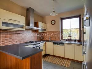 Prodej rodinného domu, Mořina, 239 m2