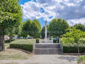 Prodej vily, Křižanov, Benešovo náměstí, 530 m2