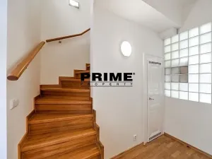 Pronájem kanceláře, Praha - Vinohrady, Mánesova, 118 m2