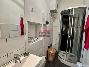 Prodej činžovního domu, Praha - Hloubětín, Poděbradská, 645 m2