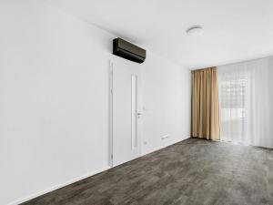 Pronájem bytu 2+kk, Brno - Komárov, Komárovská, 61 m2