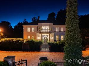 Prodej vily, Praha - Dejvice, V Šáreckém údolí, 459 m2