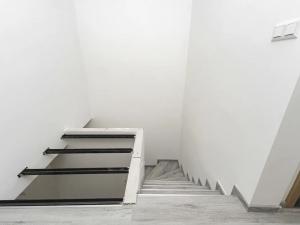 Prodej bytu 3+1, Ostrava, náměstí Antonie Bejdové, 73 m2