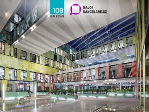 Pronájem kanceláře, Praha - Karlín, Karolinská, 886 m2