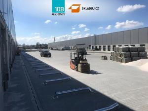 Pronájem skladu, Pardubice, Nádražní, 8000 m2