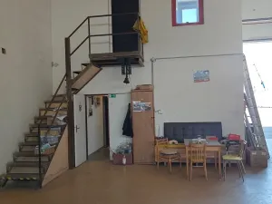 Pronájem skladu, Kožichovice, Žďárského, 1075 m2