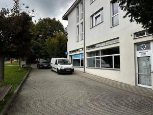 Pronájem obchodního prostoru, Roztoky, Lidická, 140 m2