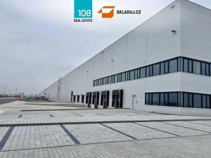 Pronájem skladu, Kozomín, 15000 m2
