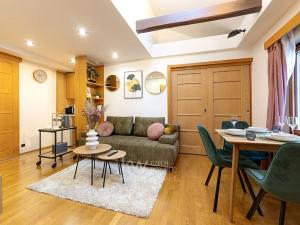 Prodej bytu 1+kk, Praha - Nové Město, Navrátilova, 28 m2