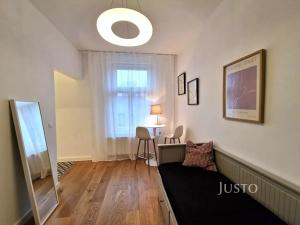 Pronájem bytu 1+kk, Písek, Mírové nám., 24 m2