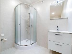 Prodej bytu 2+kk, Praha - Zbraslav, Elišky Přemyslovny, 79 m2