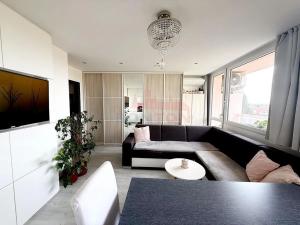 Prodej bytu 3+1, Praha - Podolí, Kaplická, 62 m2