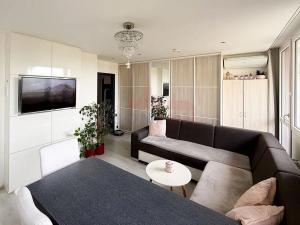 Prodej bytu 3+1, Praha - Podolí, Kaplická, 62 m2