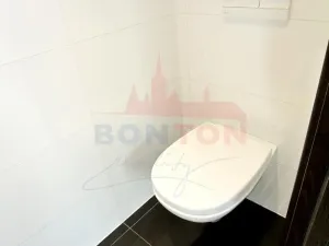 Prodej bytu 3+1, Praha - Podolí, Kaplická, 62 m2