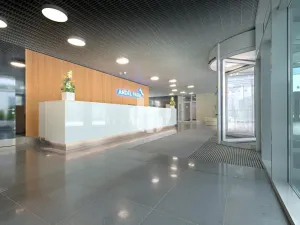 Pronájem kanceláře, Praha - Smíchov, Radlická, 208 m2