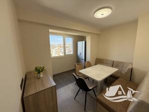 Prodej bytu 2+1, Burgas, Bulharsko, 52 m2