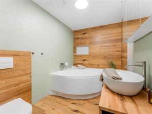 Prodej rodinného domu, Mikulov, Dukelská, 170 m2