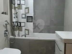 Pronájem bytu 2+kk, Praha - Holešovice, Dělnická, 64 m2