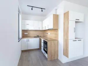 Pronájem bytu 2+kk, Kolín, Zásmucká, 43 m2