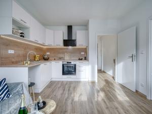 Pronájem bytu 1+1, Děčín - Děčín IX-Bynov, Gagarinova, 34 m2