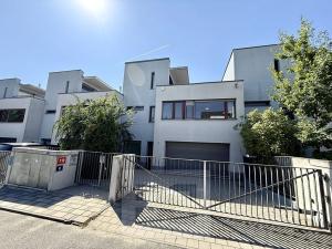 Pronájem rodinného domu, Praha - Jinonice, U panské zahrady, 302 m2