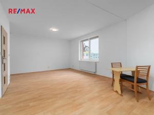 Pronájem bytu 1+kk, Přeštice, Na Chmelnicích, 41 m2