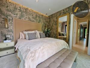 Prodej vily, Marbella, Španělsko, 552 m2