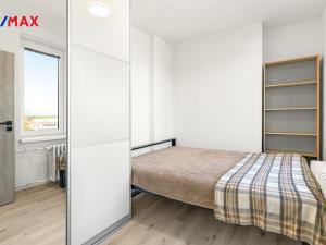 Prodej bytu 3+kk, Pardubice - Polabiny, Družstevní, 51 m2