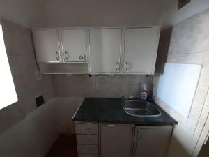 Pronájem bytu 2+kk, Kladno, Holandská, 39 m2