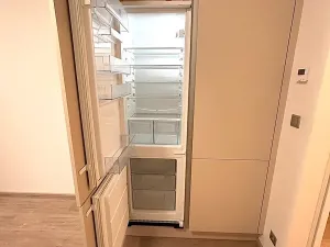 Pronájem bytu 1+kk, Praha - Libeň, Kurta Konráda, 39 m2