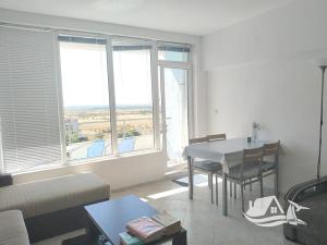 Prodej bytu 2+kk, Nesebar, Bulharsko, 58 m2
