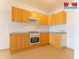 Prodej bytu 2+kk, Praha - Kyje, Pelušková, 52 m2