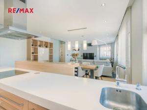 Prodej atypického bytu, Pardubice, Nerudova, 160 m2