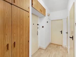 Pronájem bytu 2+1, Adamov, Komenského, 53 m2