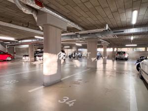 Pronájem bytu 2+kk, Praha - Modřany, Vrátnická, 55 m2