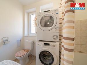 Pronájem bytu 2+1, Cheb, Na Hradčanech, 61 m2